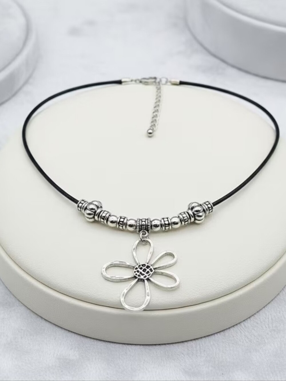 Bohemian Style Silver Flower Pendant Necklace & Earring Set. New! - Picture 2 of 4